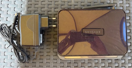 Modem router netgear dgn1000 - router,